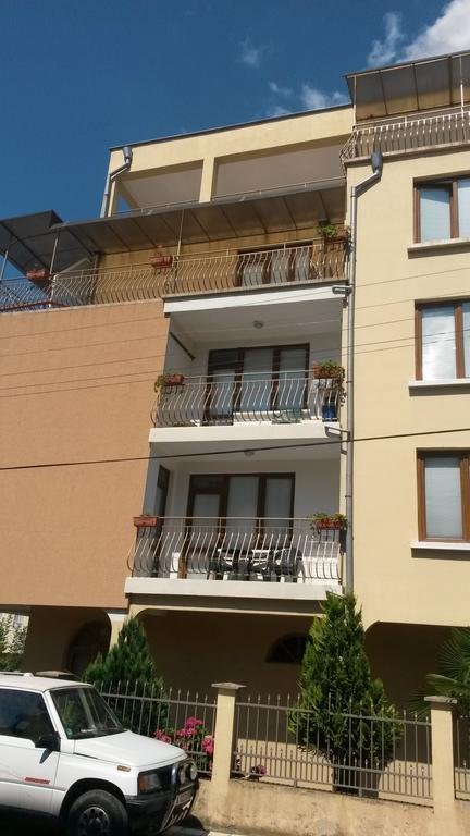 Къща За Гости Кадиеви Primorsko Exterior foto